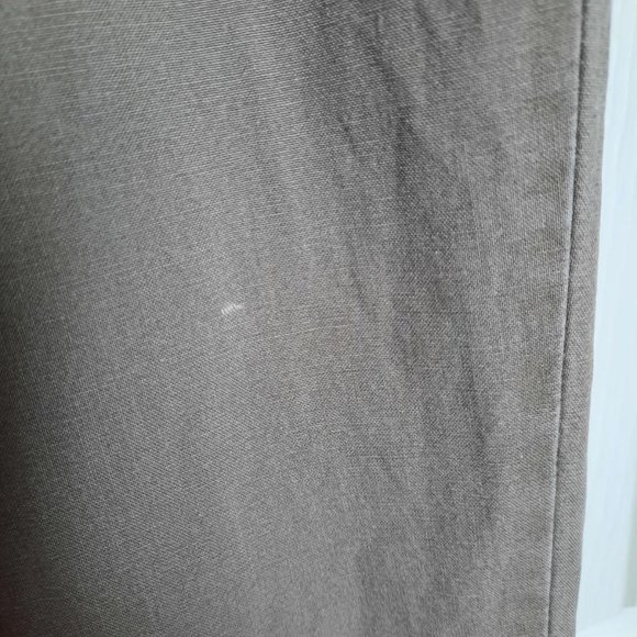 Men's L.L. Bean Pleated Tropic Weight Khaki Tan Chino Pants Size 33W / 32L - Picture 3 of 7